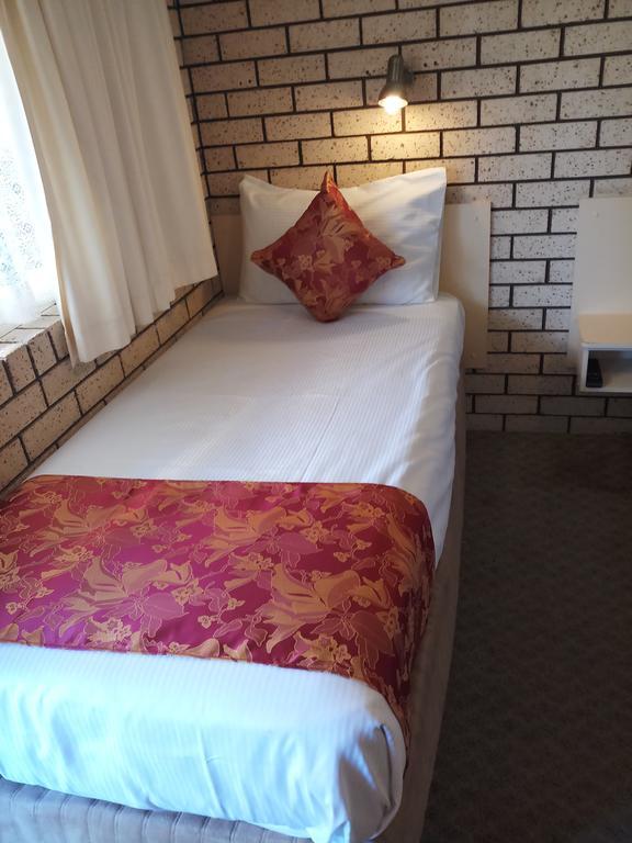 Alfa Motel Gilgandra Kültér fotó